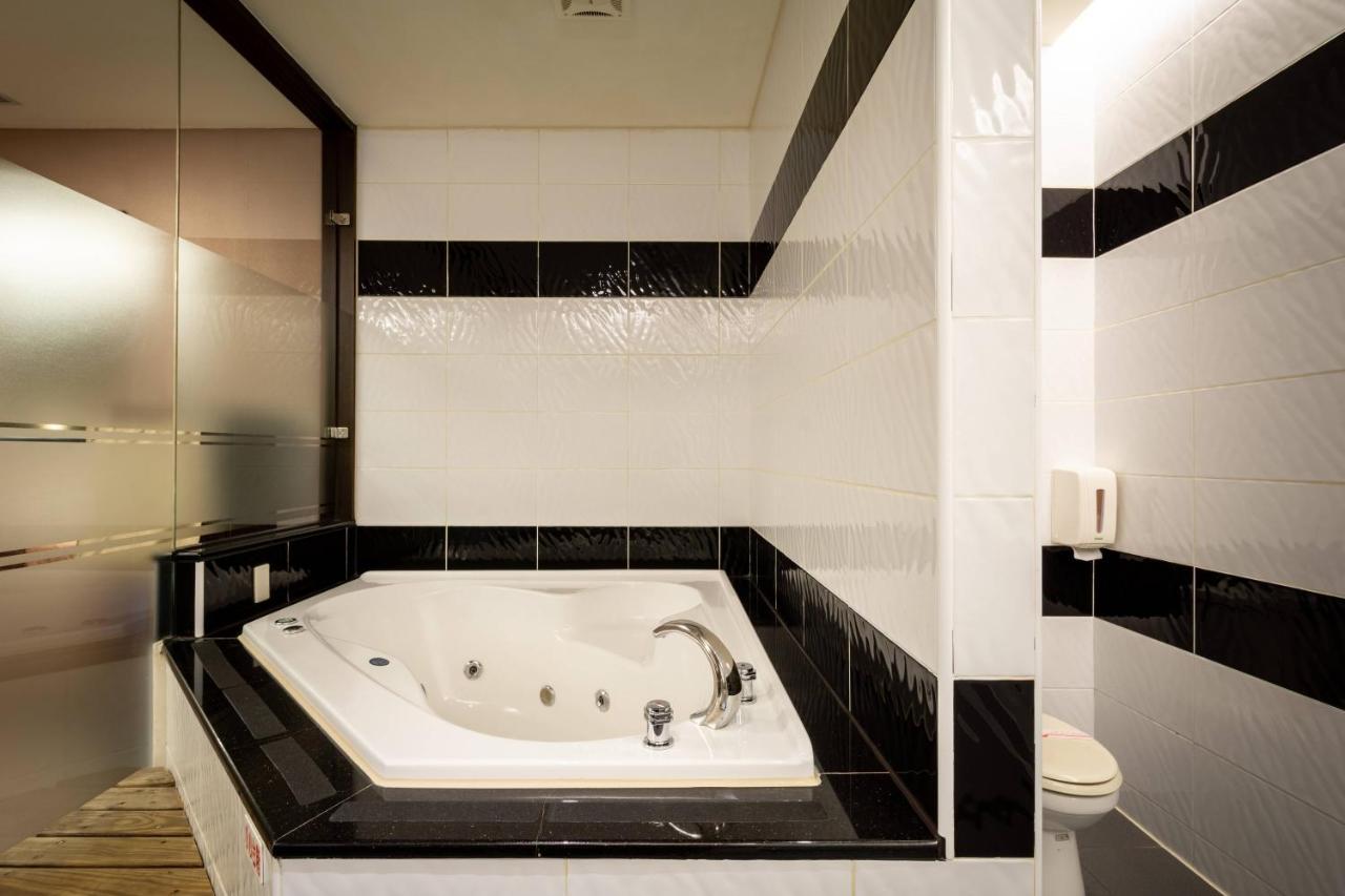 جينديان Only Love Motel المظهر الخارجي الصورة